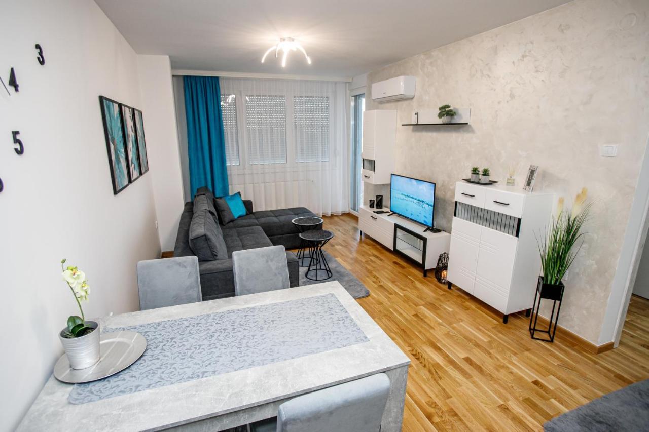 Tik Tak Apartman Subotica Ngoại thất bức ảnh